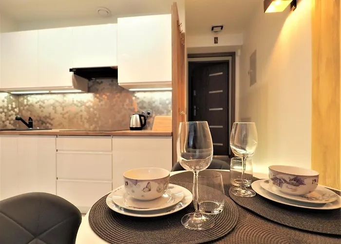 Vip Centrum Przy Rowni זקופאנה